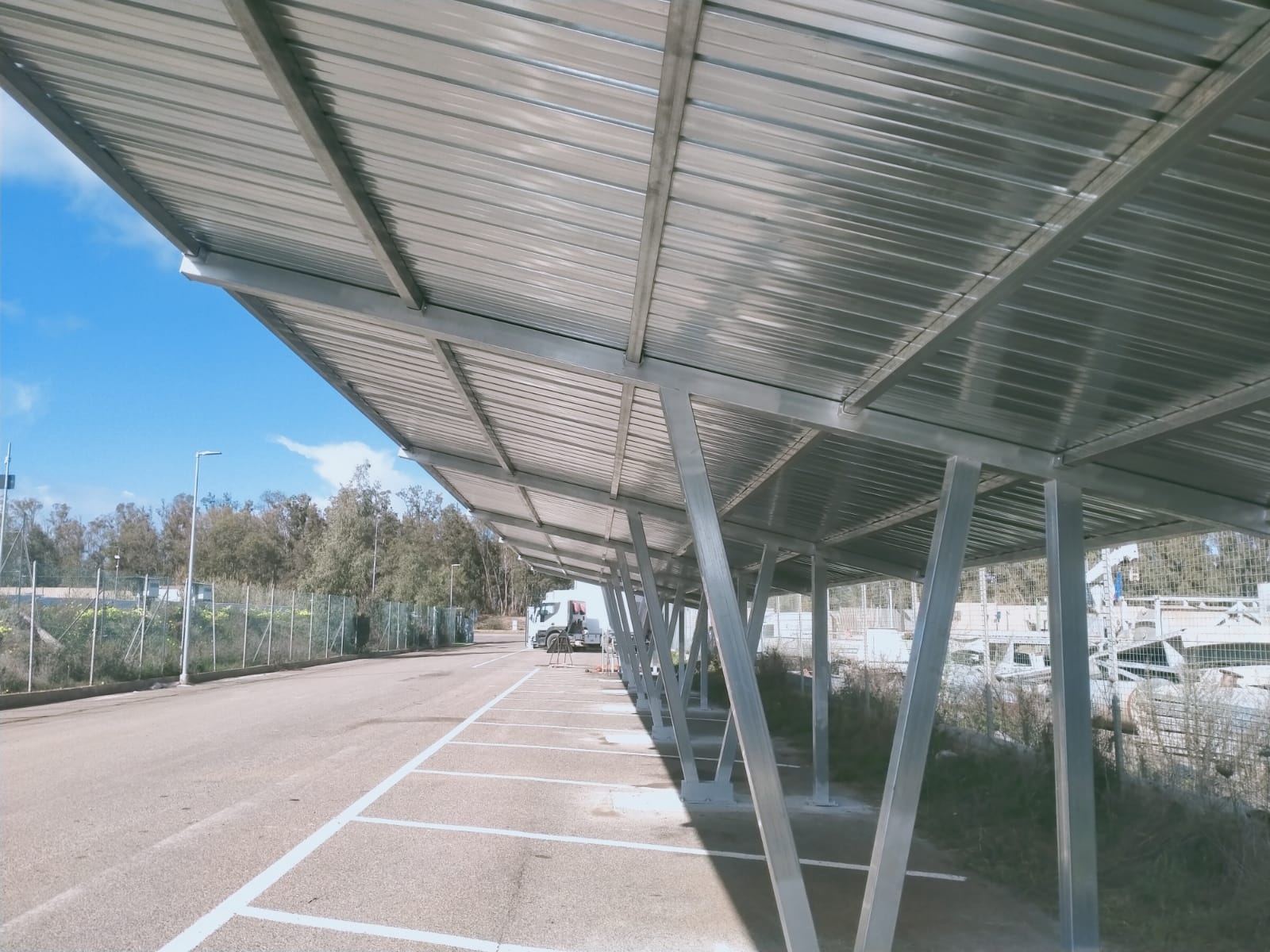 Pensiline per Parcheggi - 1